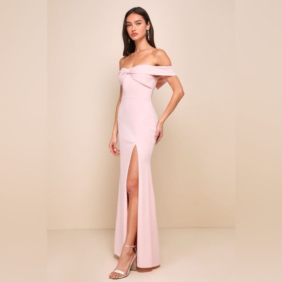 NWOT Lulus Elegant Perception‎ Light Pink Off-the-Shoulder Bow Maxi Dress - Picture 4 of 8